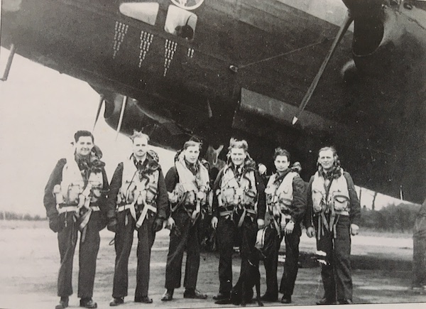F/L James Virtue and crew with a 419 Squadron Halifax. l. to r.- F/O Johnson, F/L Virtue, ? P/O Britts, Unknown, P/O Dodds and F/Sgt. Stoyko. Courtesy M. Klaassen.